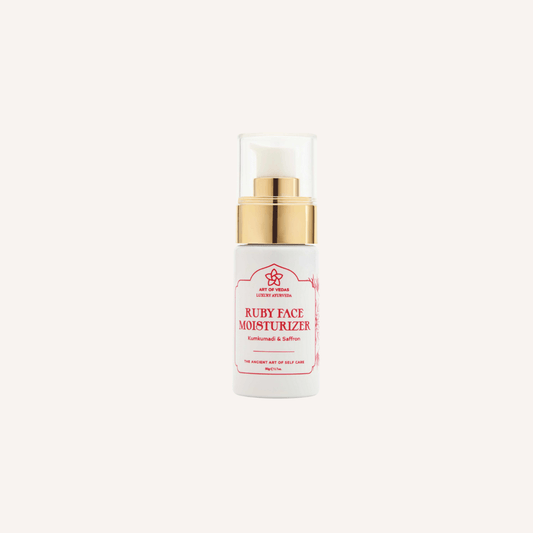 Ruby Glow – Ayurvedische Feuchtigkeitspflege mit Safran & Kumkumadi