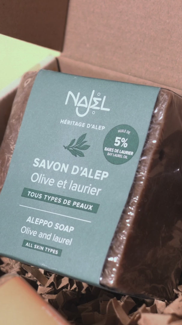 Geschenkset Aleppo Entdeckung – Aleppo Seife, Flüssigseife, Rosenwasser & Schwamm